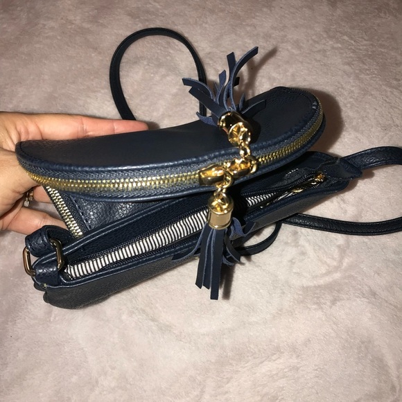 ✨✨5/$10✨✨ Navy Blue Shoulder Crossbody Bag Daily Commuter Design Fashionable - Picture 12 of 12